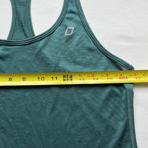 Lorna Jane Racerback Tank - Picture 8 of 10
